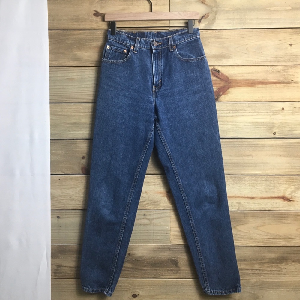 Vintage 550 Levi's High Rise Dark Wash Tapered